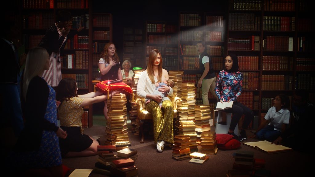 Long Live the Queens